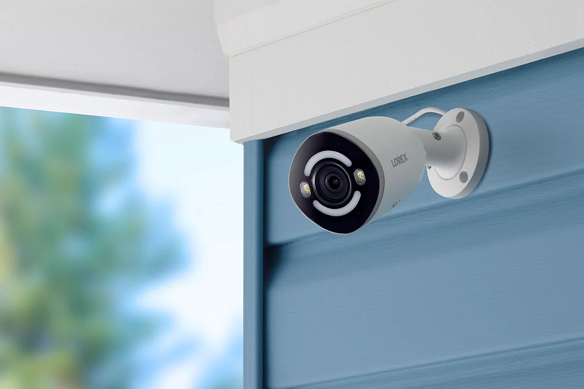 Lorex H15 4K Smart Security Lighting Deterrence Bullet AI PoE IP Wired Cameras - Image 4
