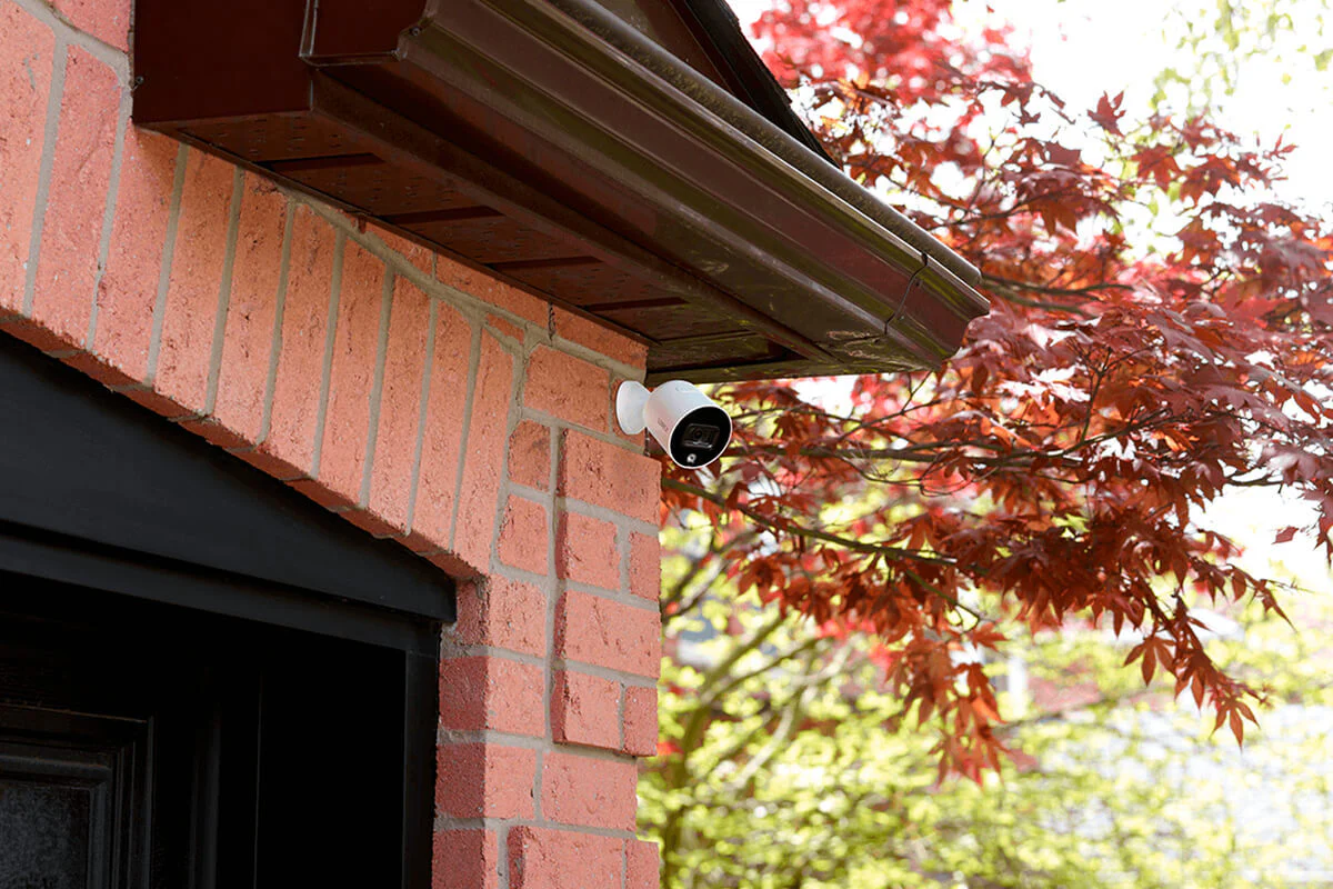 Smart Indoor/Outdoor 1080p Wi-Fi Camera With Smart Deterrence and Color Night Vision - Image 8