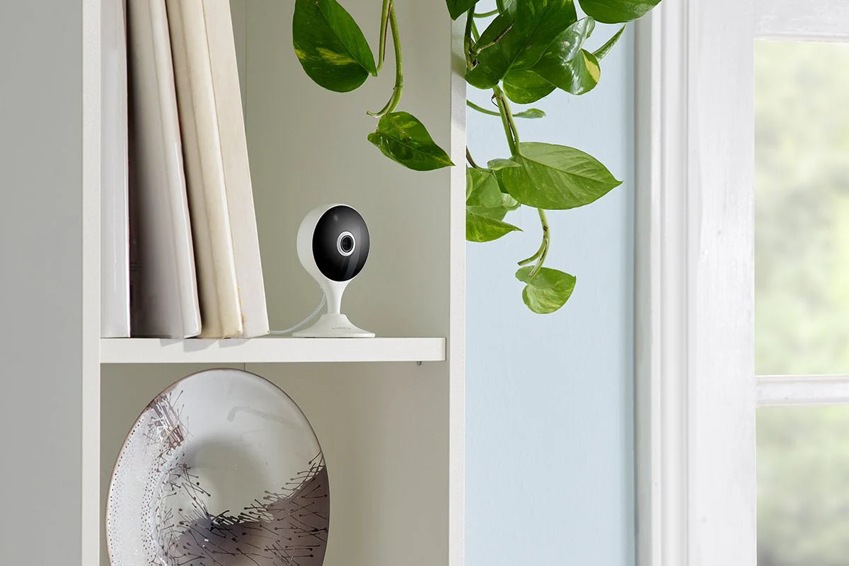Lorex 2K Indoor Wi-Fi Security Camera - Image 5
